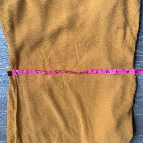 Reformation Mignon Dress in Ochre 0 - Picture 15 of 16